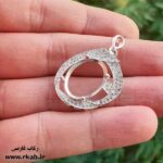 قاب گردنبند نقره نگار مدل زنانه رکاب فارسی
