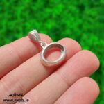 قاب گردنبند ساده نقره رکاب فارسی