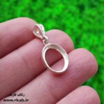قاب گردنبند نزدیک 2 گرم جنس نقره رکاب فارسی